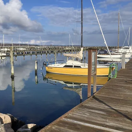 Hotel Kerteminde Strand Otel *